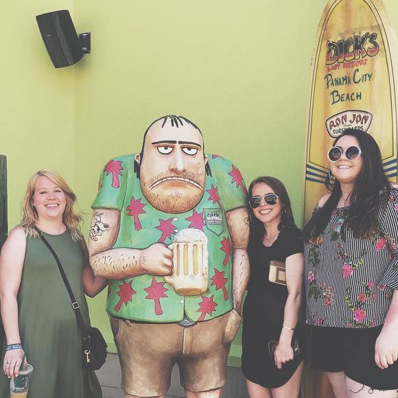 Meet your Posher, Hali - Picture 1 of 1